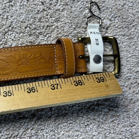 American Eagle Outfitters Belt NWT Mens Genuine Cow Leather Embossed Tooled M - Picture 6 of 6